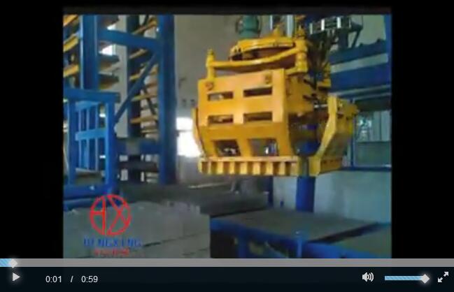 自動碼(ma)磚機|自(zi)動碼坯(pī)機|夾磚(zhuan)機械手(shou)